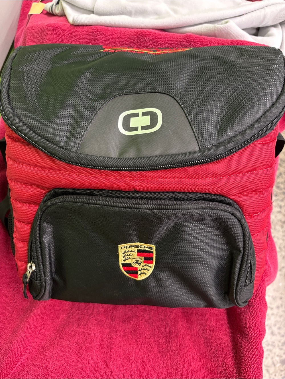 Porsche OGIO Chill - 24 Can Cooler Red and Black New